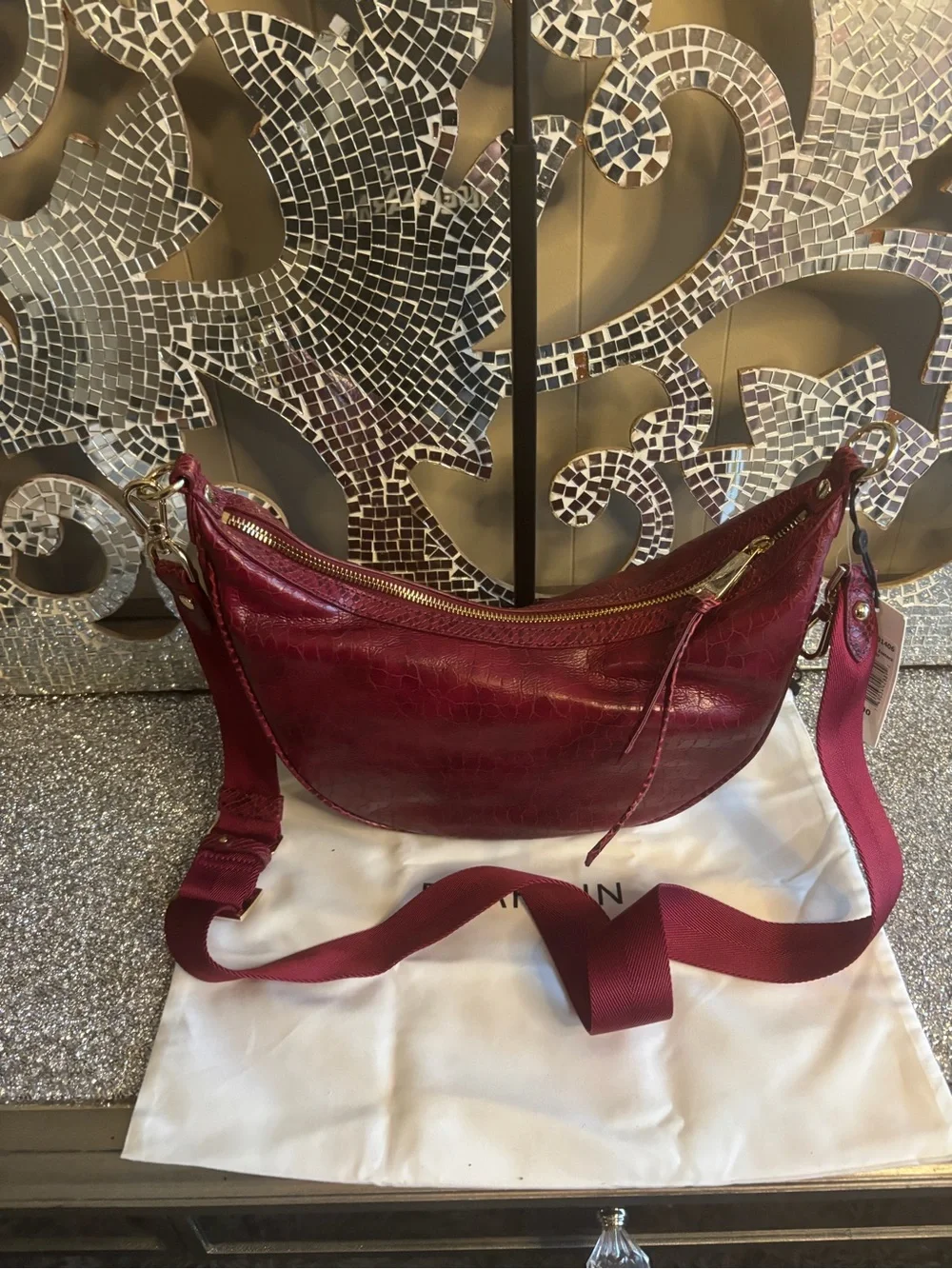 💕Brahmin‎ Percy Cherry Lacquer Zastera Leather Crossbody